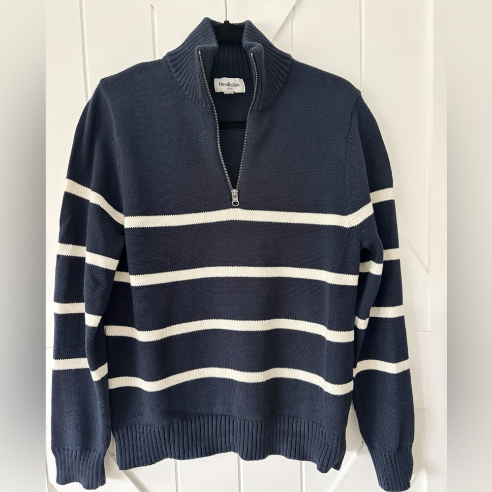Goodfellow Navy and White Striped Sweater